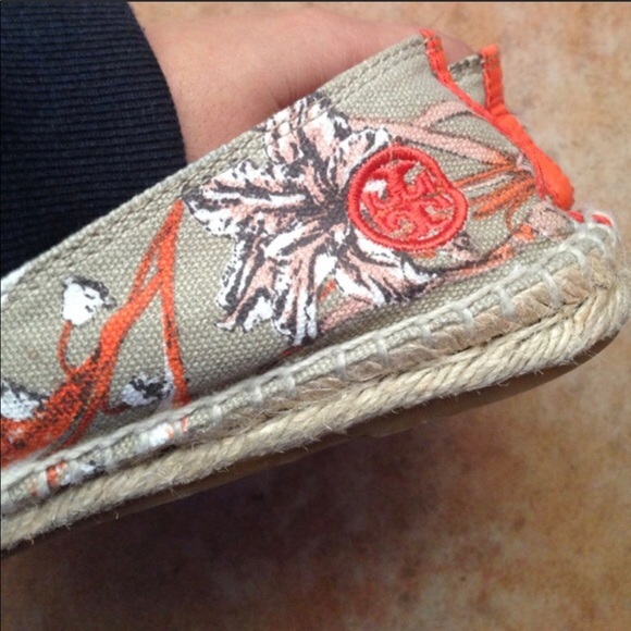 SOLD - Tory Burch Espadrilles - Picture 4 of 4